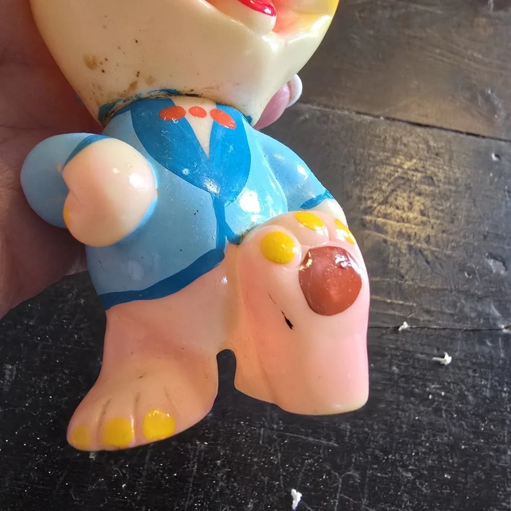 Vintage‎ Whimsical 7.5